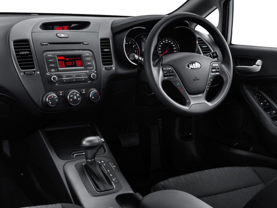  Kia Cerato Hatchback 2013 года  (AU) (фото 3 из 23)